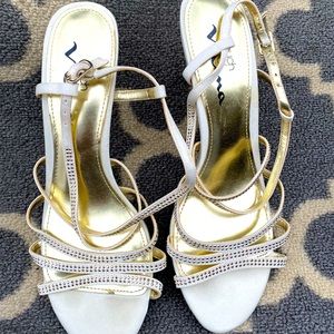 Touch of Nina white sparkle heels